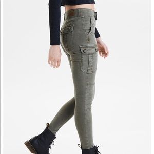 AE Super High Waisted Jegging